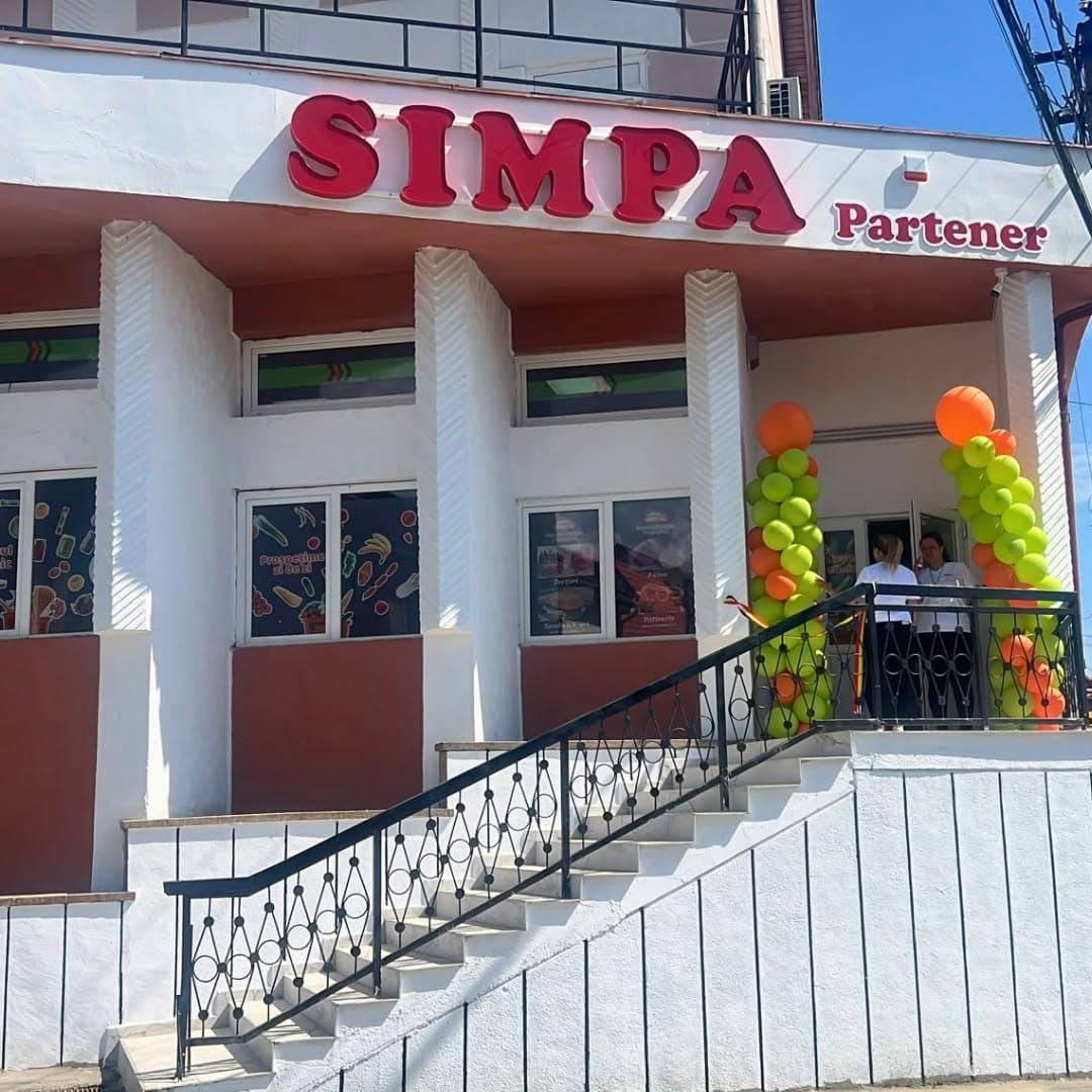 Fațada magazinului Simpa din Zona Cedonia, Sibiu